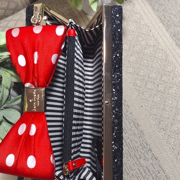 Kate Spade X Disney Minnie Mouse Glitter Party Box Bag - Picture 8 of 16